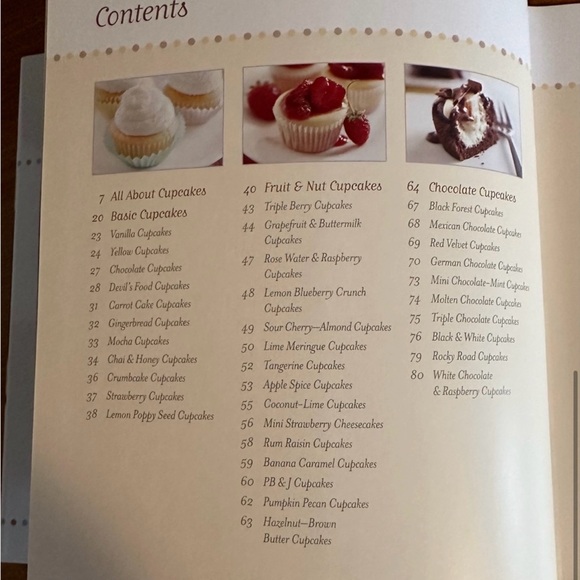 CUPCAKES COOKBOOK, MACAROONS COOKBOOK, PURE VANILLA COOKBOOK (ALL 3 HARDBACK) - Picture 7 of 15